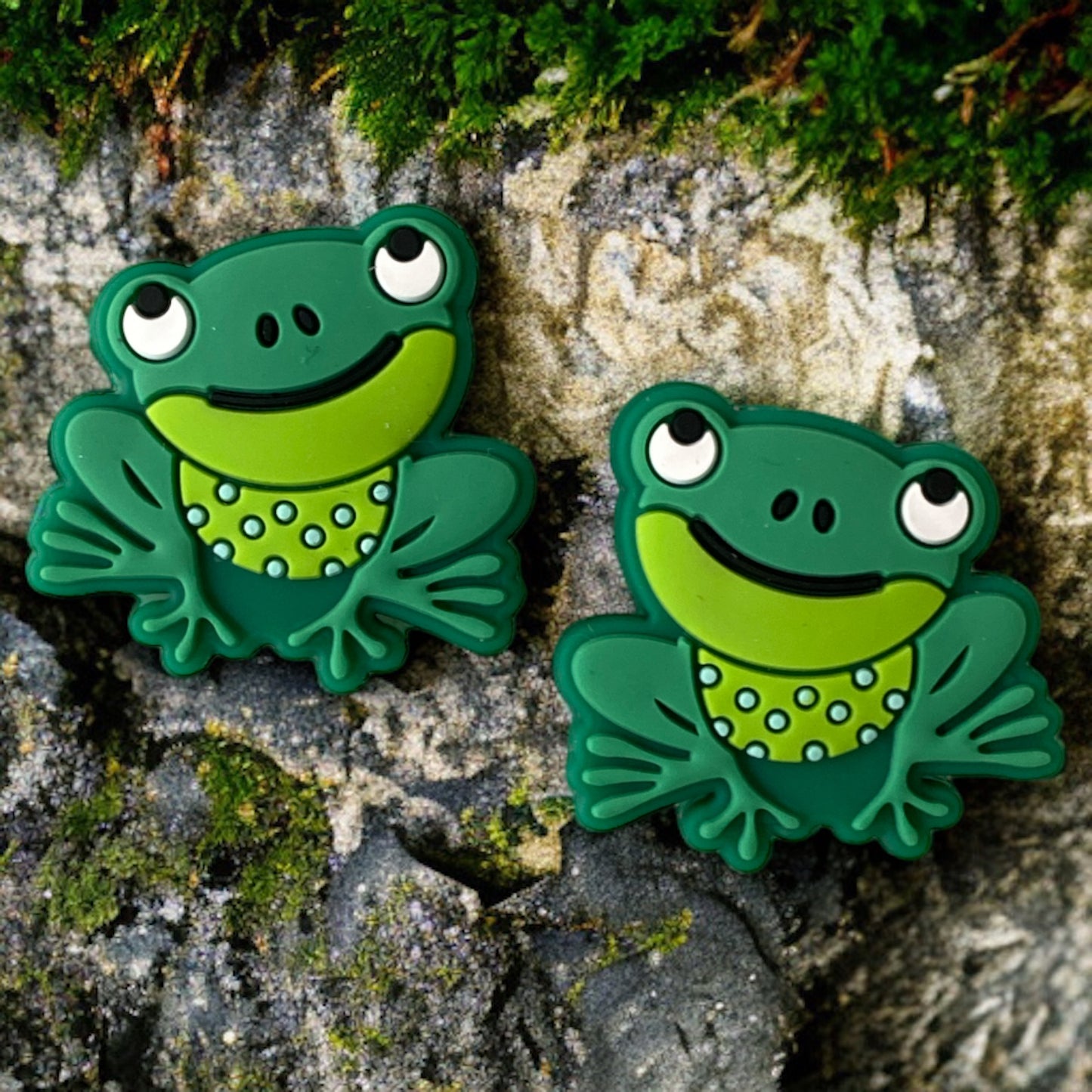 T409 - Frog Silicone Focal Bead (1 Count)