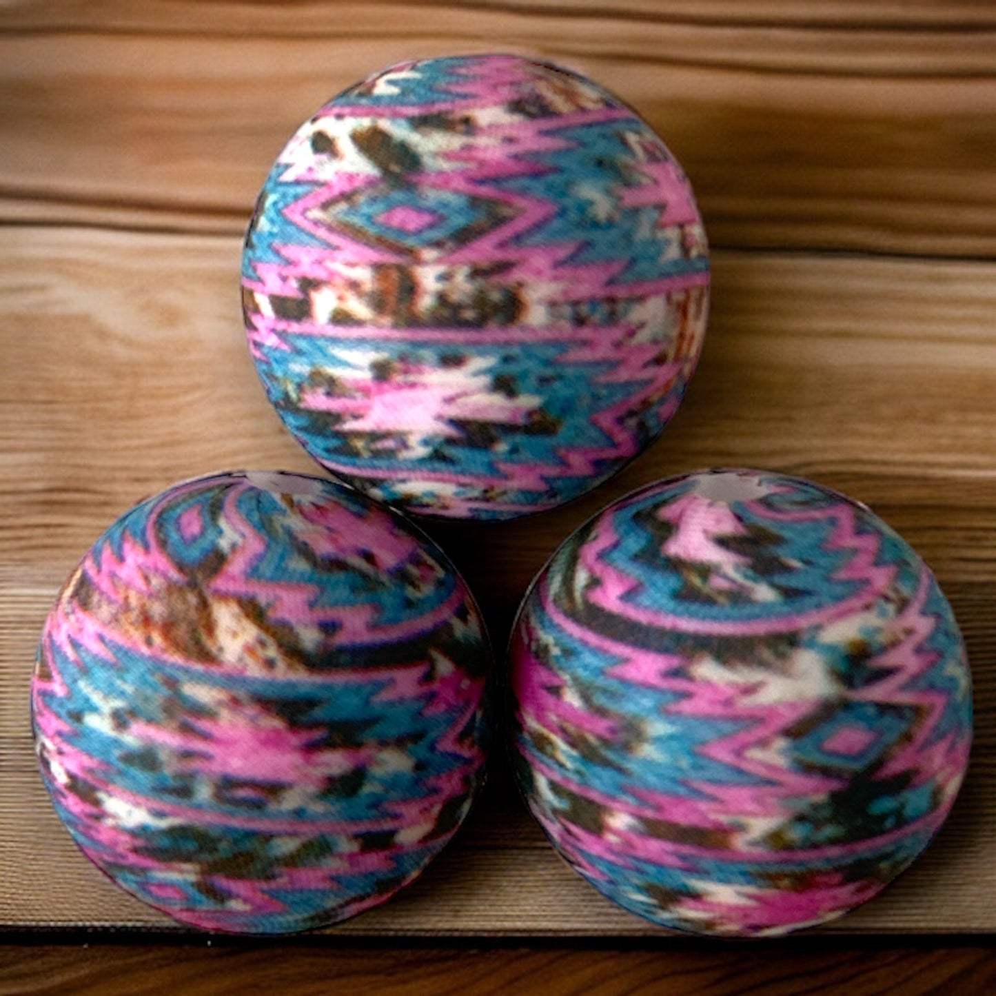 #812- 19mm “Loretta” Silicone Beads