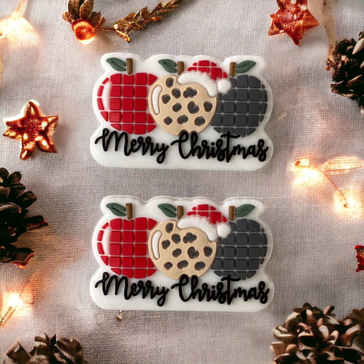 X79 - “Merry Christmas Apples” Silicone Focal Bead (1 Count)