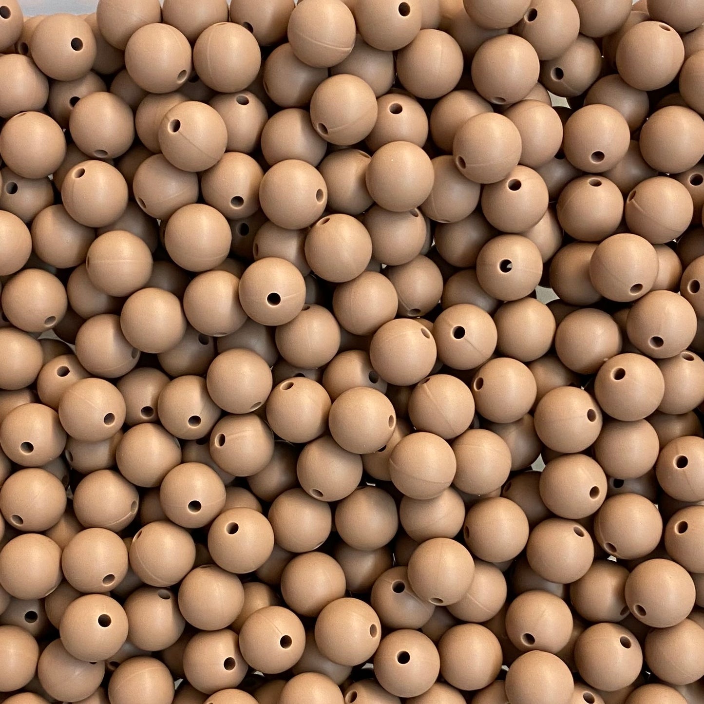 15 / 15mm- Peanut Butter Silicone Bead