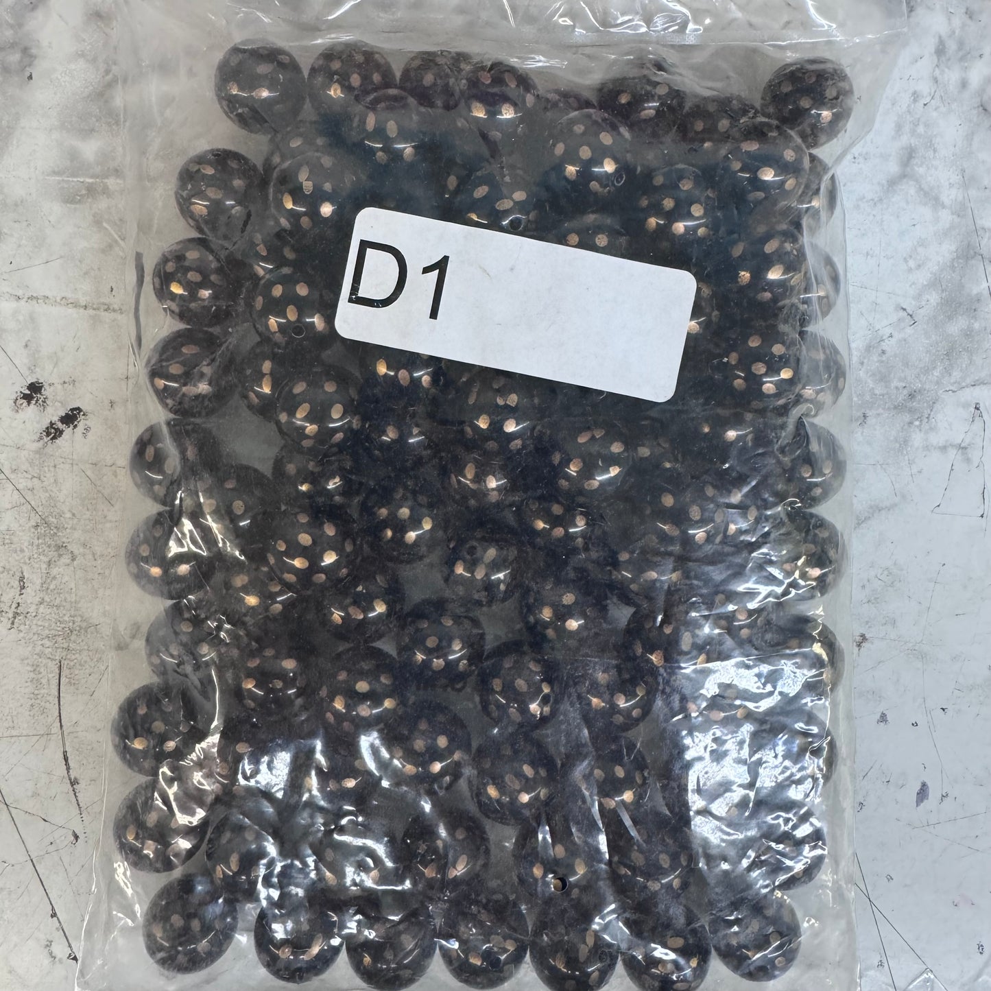 D1- 20mm Black & Gold DotAcrylic Beads 100 Count *WAREHOUSE SALE*