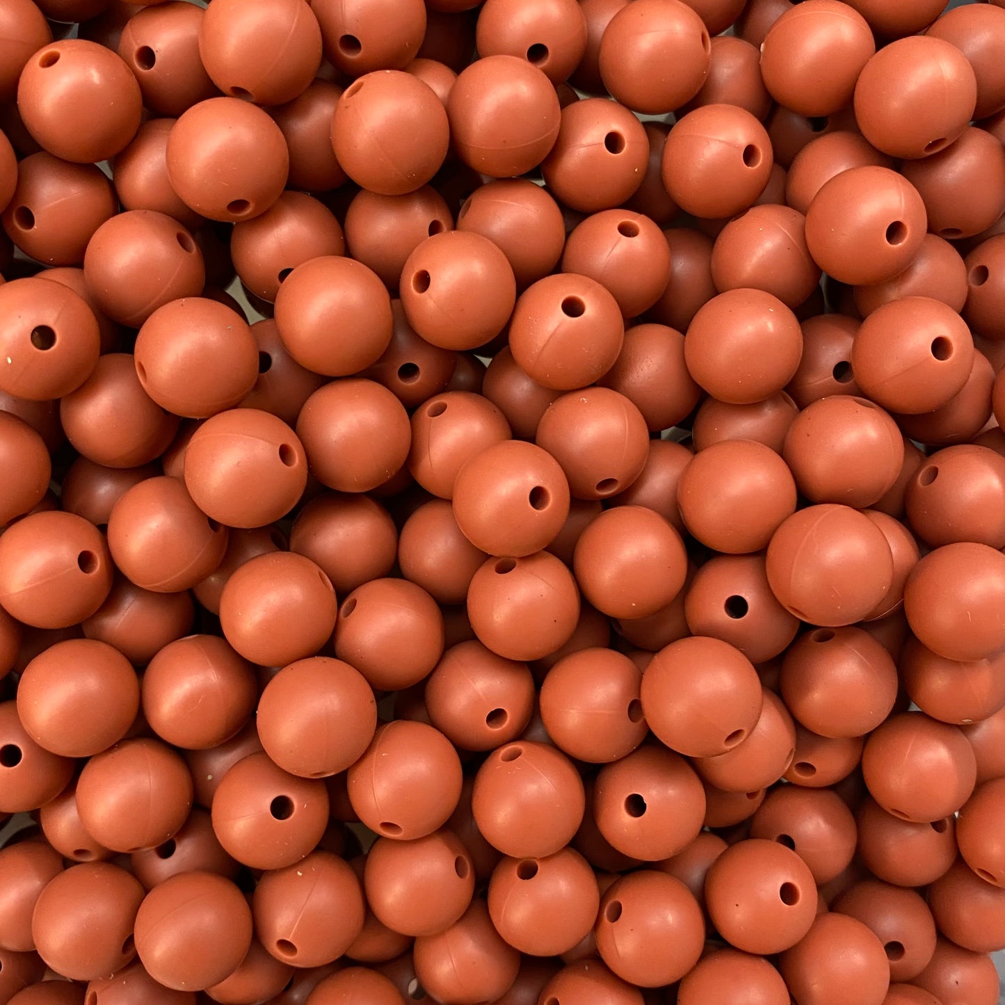 a 22 / 15mm- Pumpkin Silicone Bead