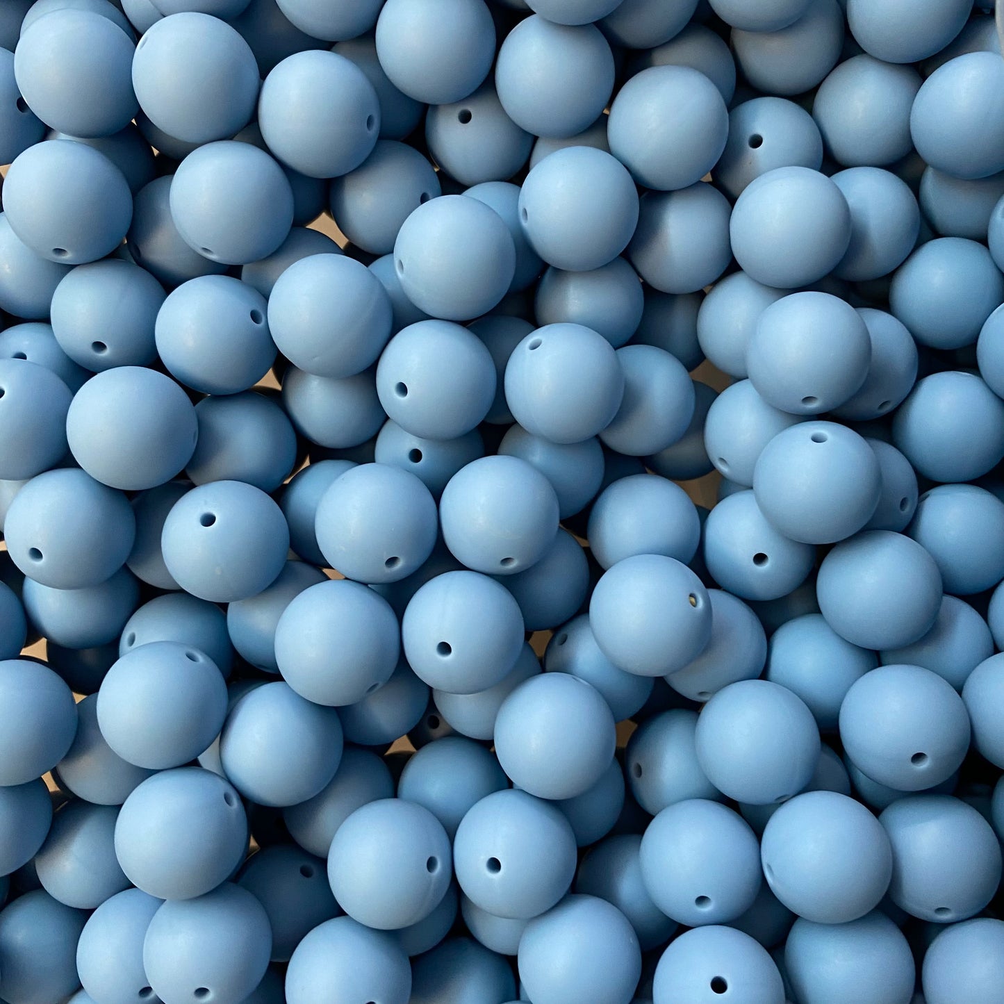a 64 / 15mm- Medium Blue Silicone Bead