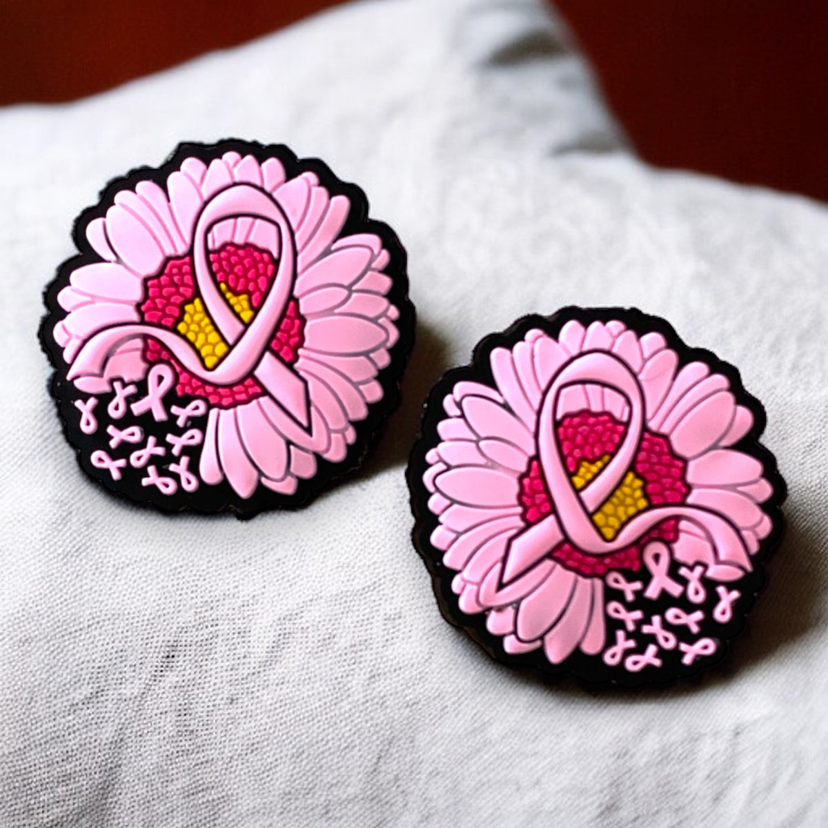e673- "Breast Cancer Sunflower" Focal (1 Count) Bead Silicone