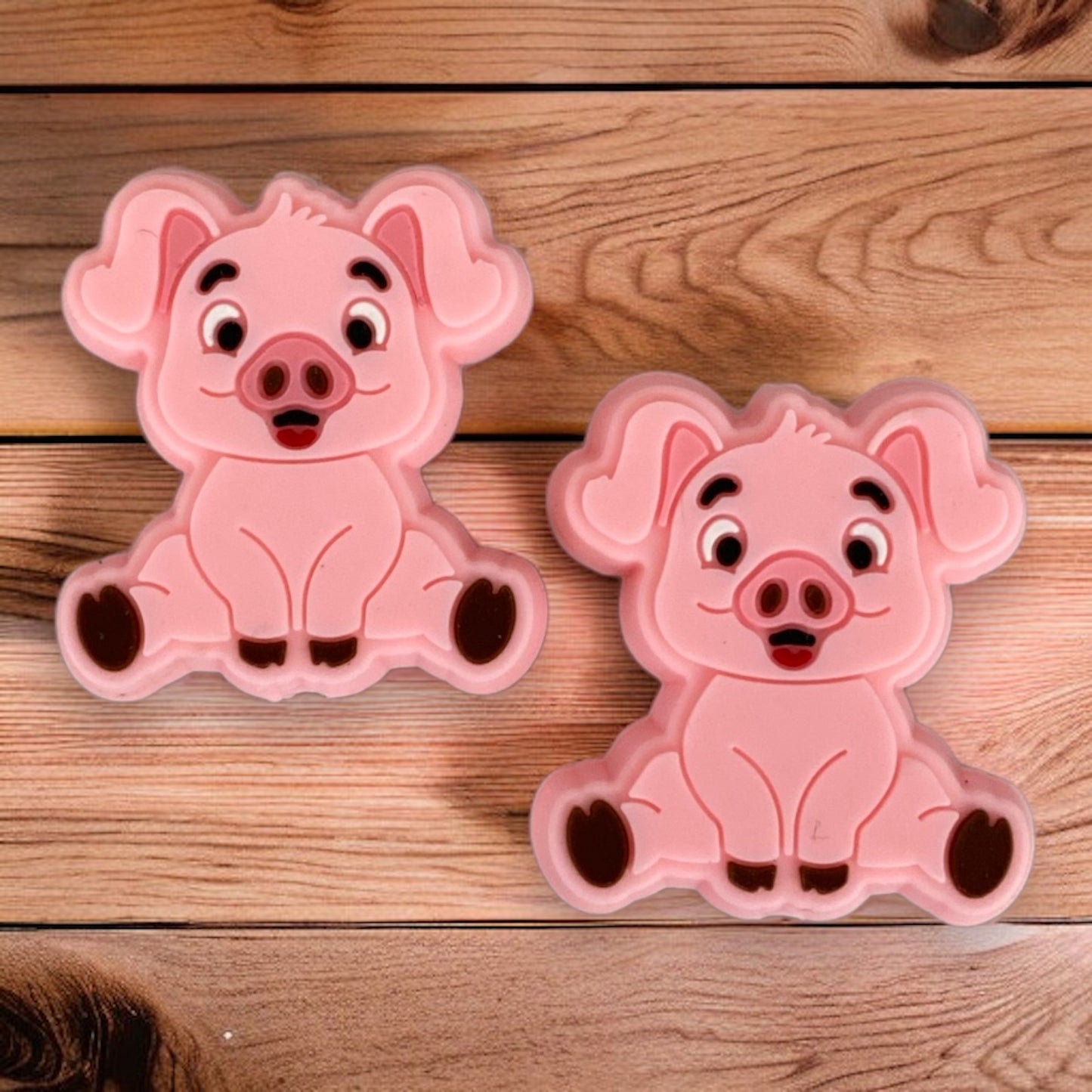 T428 - "Pig" Silicone Focal Bead (1 Count)