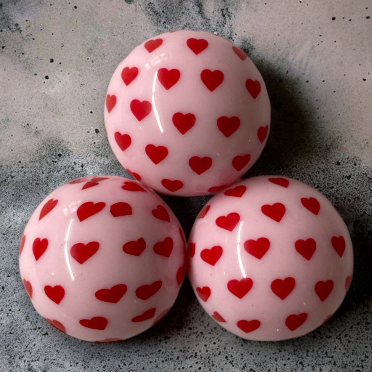 W520- 20mm "Pink w/Red Hearts" Acrylic Solid Beads (1 Count)