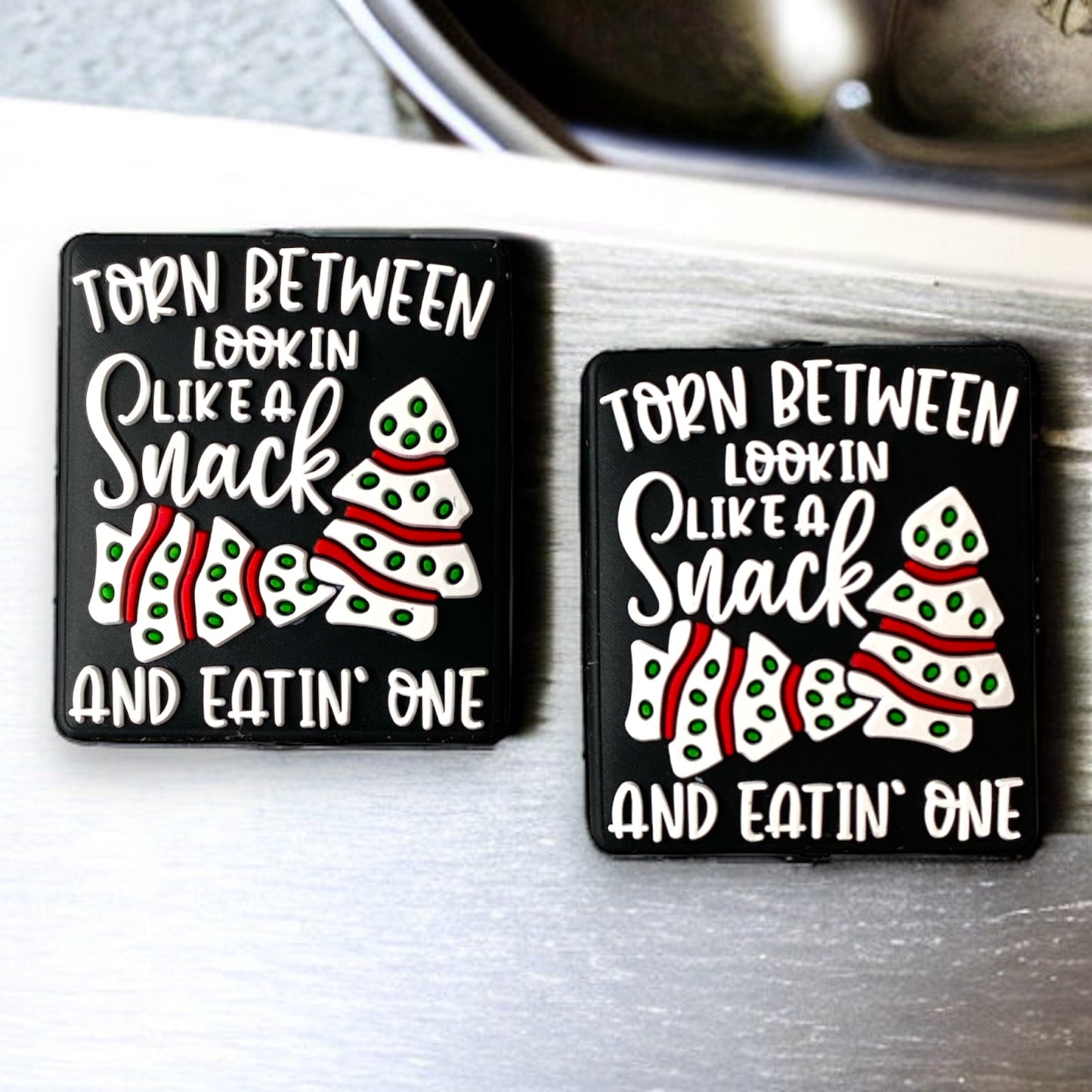 X24 - “Torn Between Lookin Like A Snack And Eatin’ One" -Exclusive (1 Count) Focal Bead *Copyright