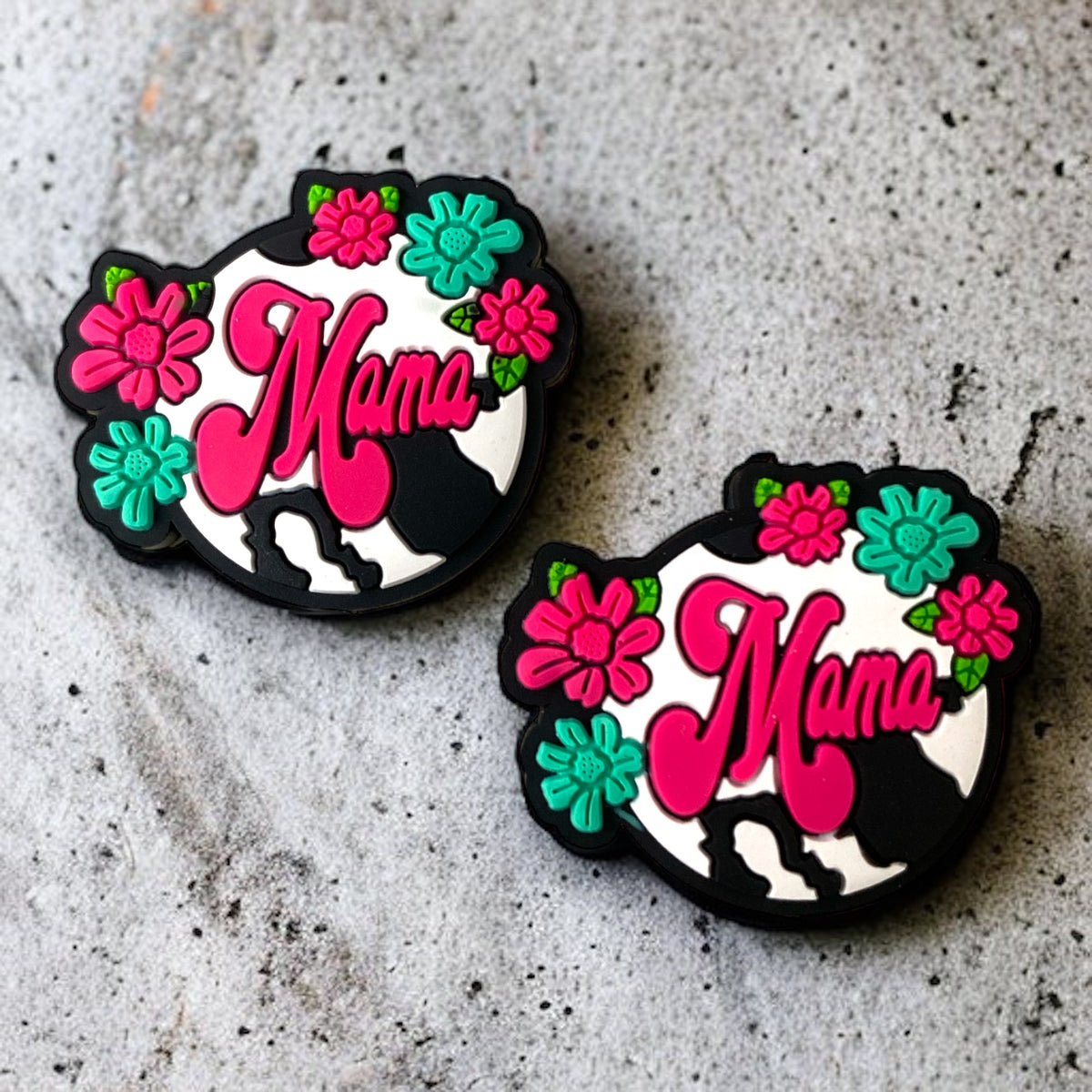 e670 - “Mama" Silicone Focal Bead (1 Count)