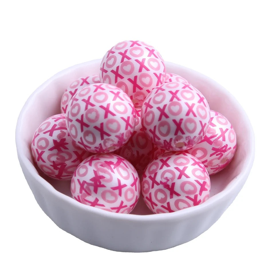 W354- 20mm "XOXO Solids" Acrylic Beads (1 Count)