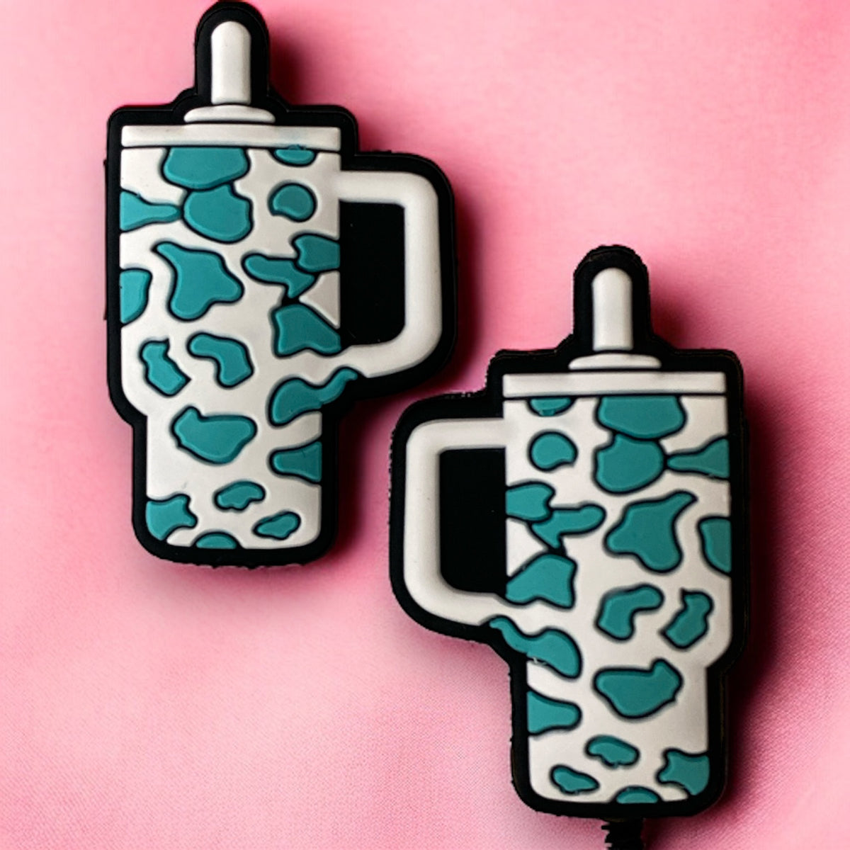 X472 - "Aqua Cup" Silicone (1 Count) Focal Bead