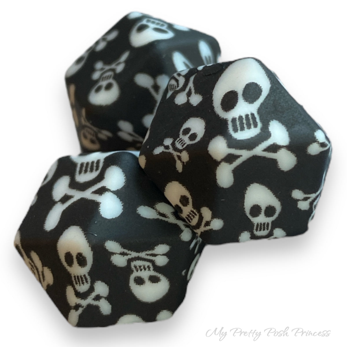 A-6011- 14mm "Skull" Hexagon Silicone Beads