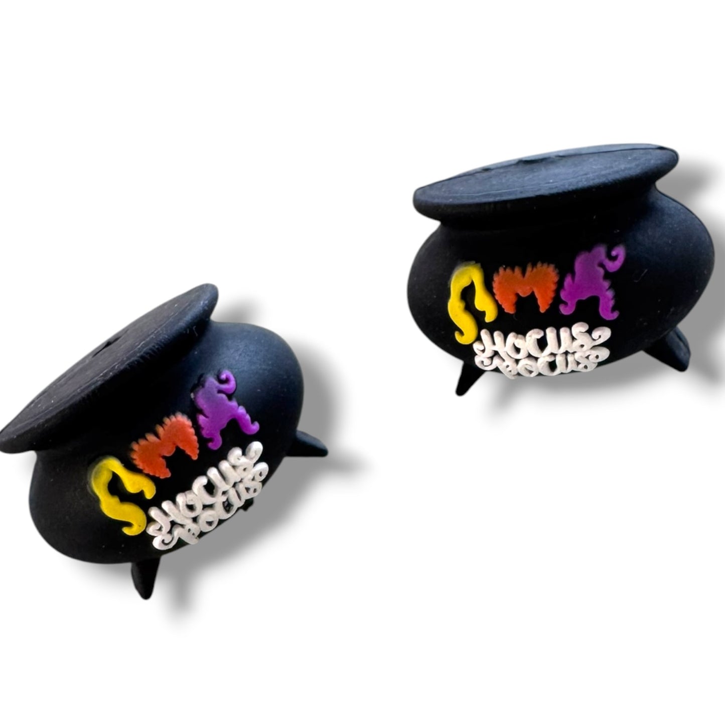 h975- "Hocus Pocus 3D Caldron" Silicone Focal Bead for DIY Crafts (1 Count)