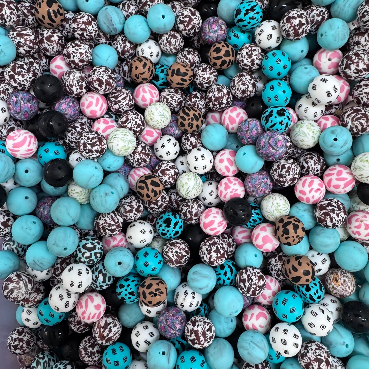 19mm Silicone Pattern Grab Bag (Approx. 55 Count) Multiple GBs will be combined into one bag!