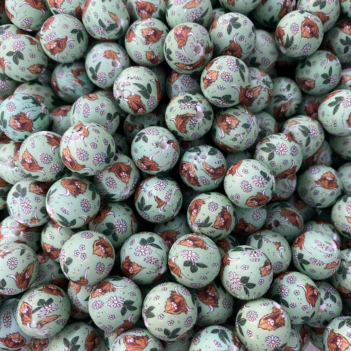 T66 - 15mm "Mini Cow" Silicone Beads
