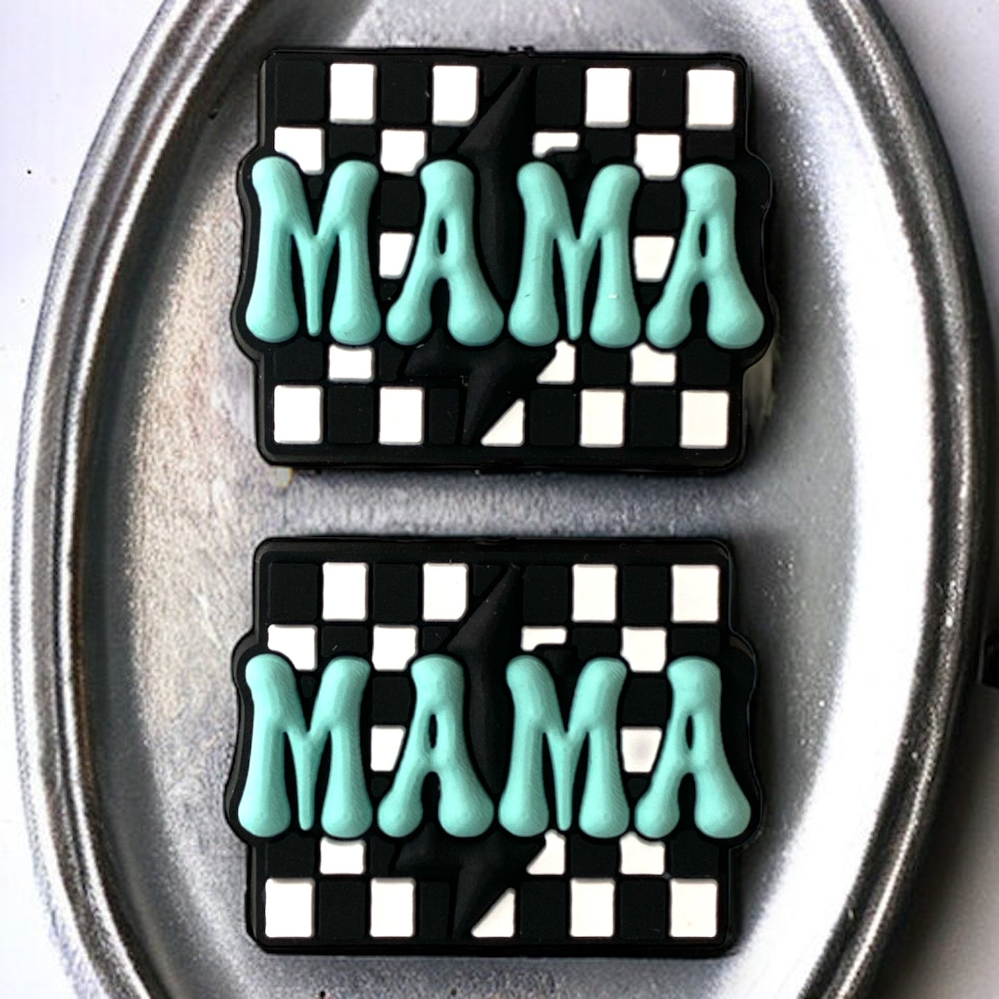 e657 - “Mama” Silicone Focal Bead (1 Count) 3530