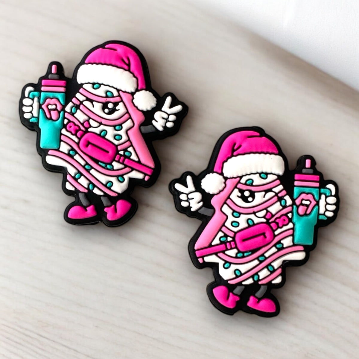 h869 - “Pink Christmas Cake” Silicone Focal Bead (1 Count)
