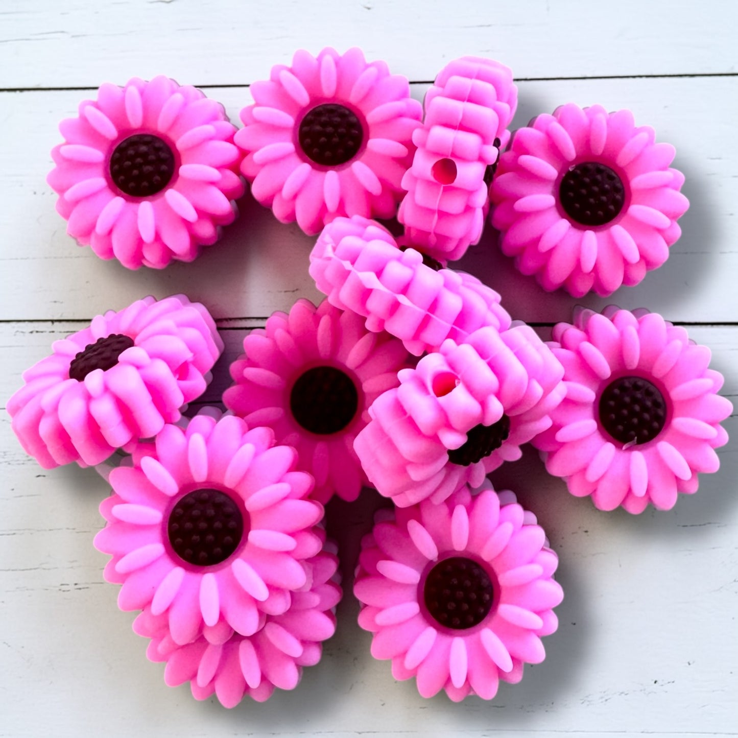 X202- Pink (20mm) Flower Silicone Focal Bead for DIY Crafts (1 Count)