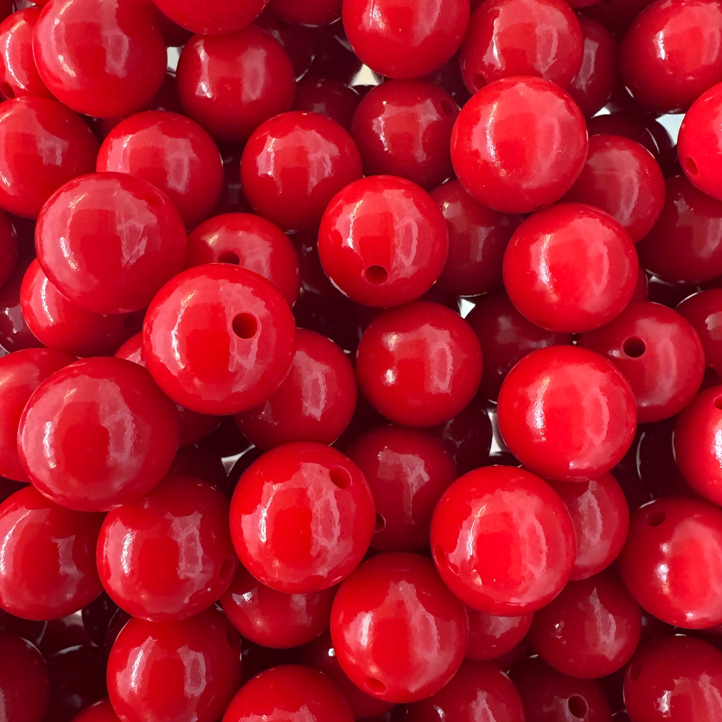 T87- 15mm Red Gloss Silicone Beads