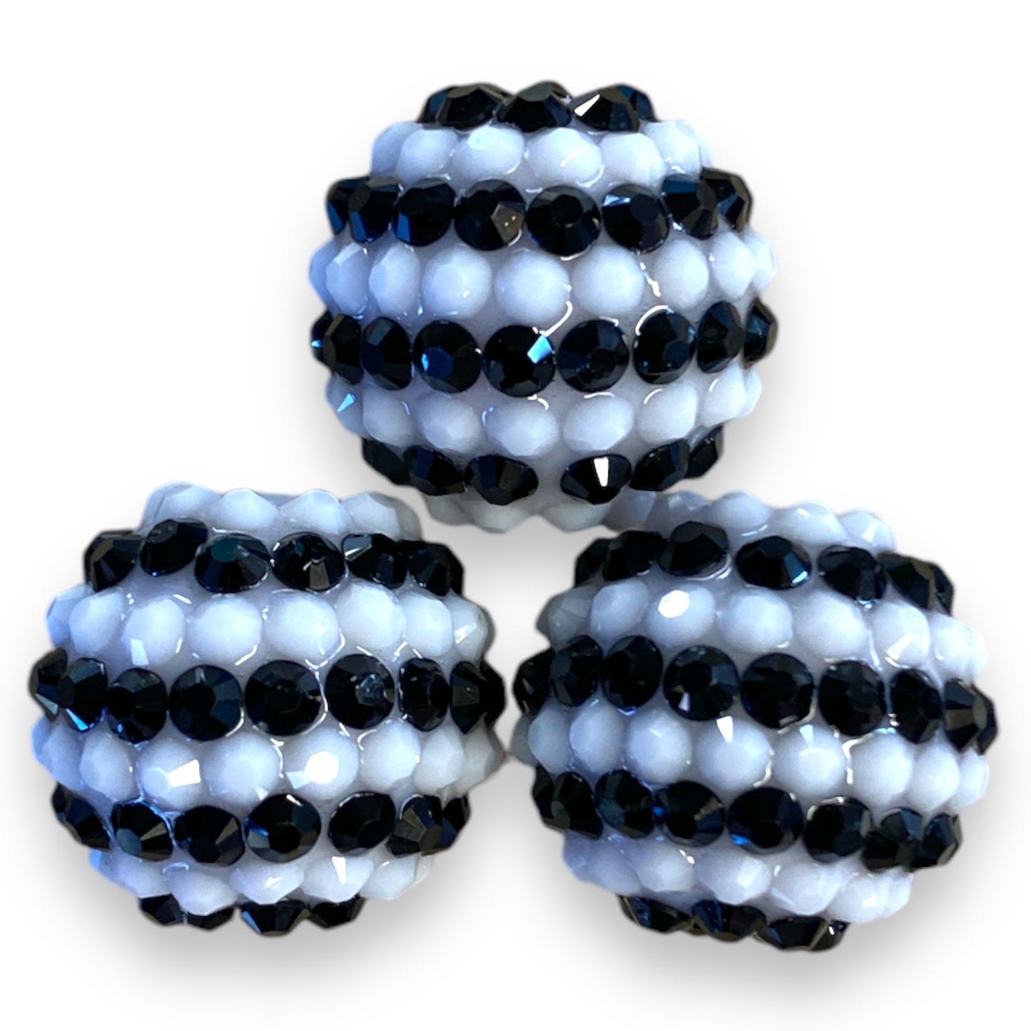 Z/92- 20mm White & Black (1 Count) Acrylic Jelly Rhinestone Beads