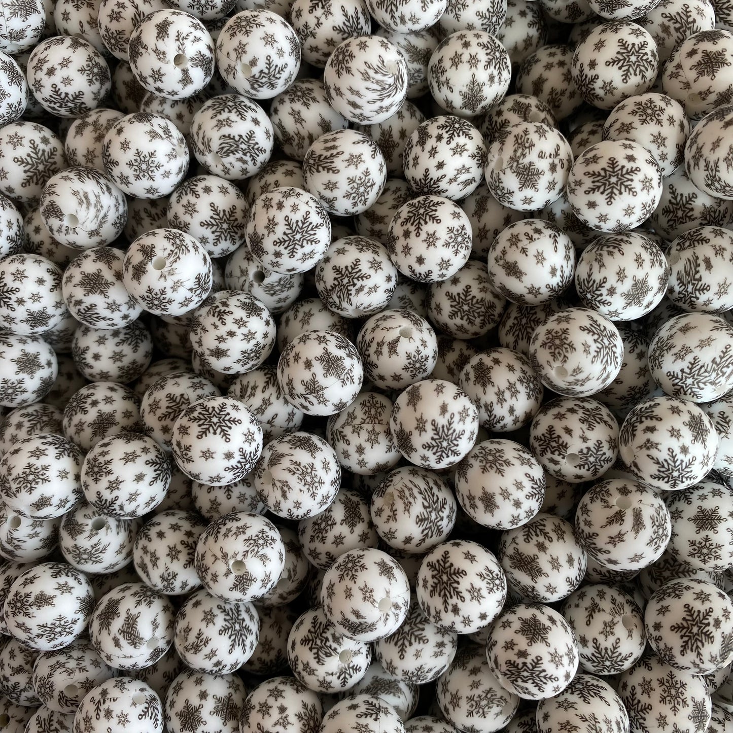 T84 - 15mm “Black Snowflakes” Silicone Beads