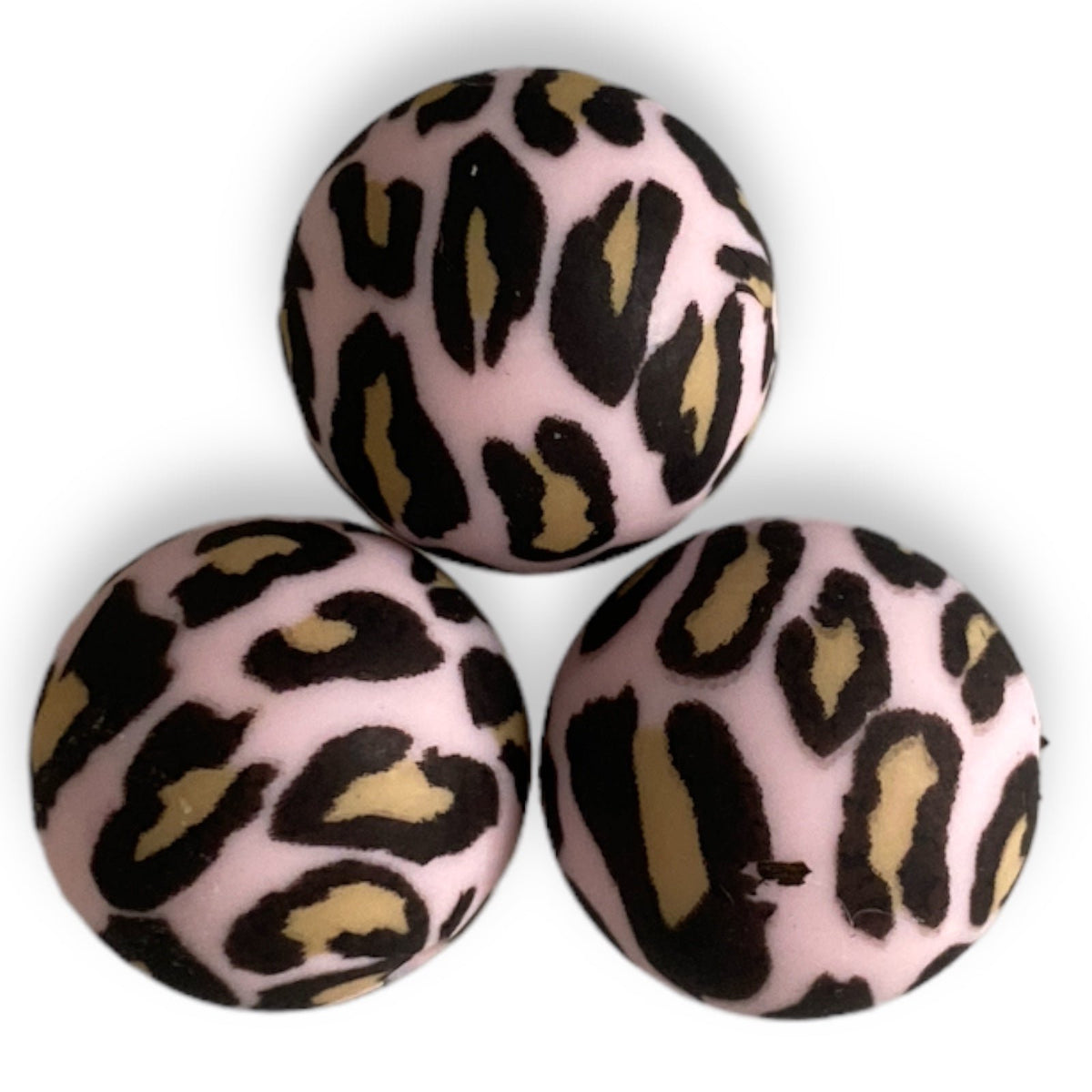 #772 - 15mm Pink Leopard Silicone Beads