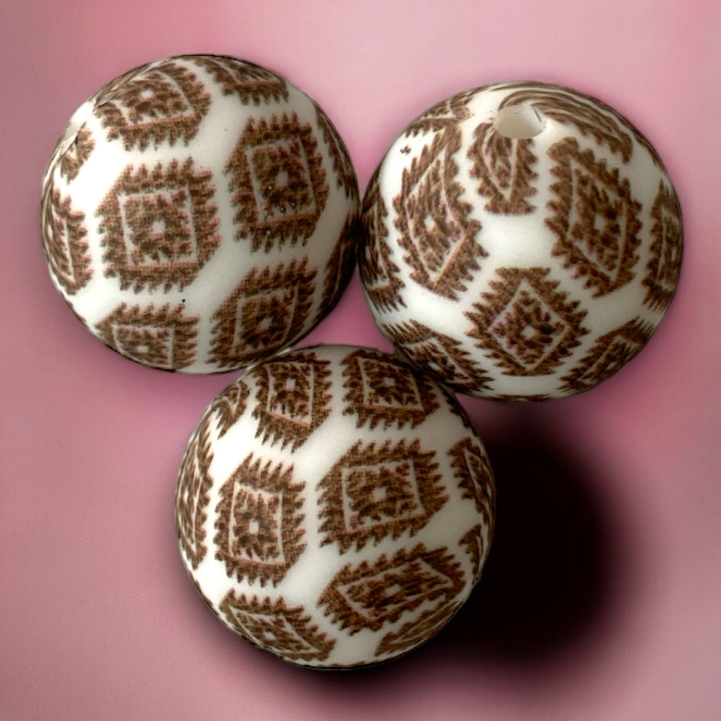 #810 - 15mm "Stapleton" Silicone Beads