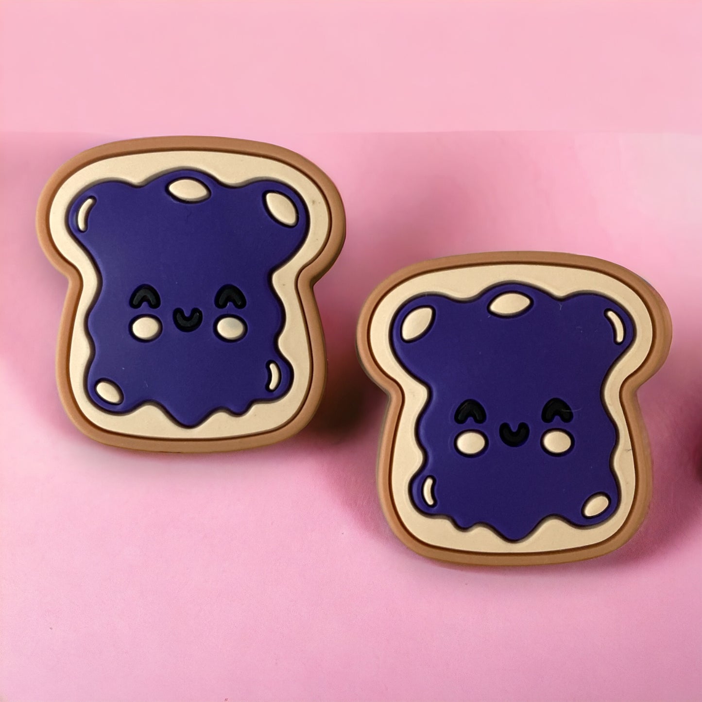 X166 - "Purple Jam / Bread" Silicone (1 Count) Focal Bead