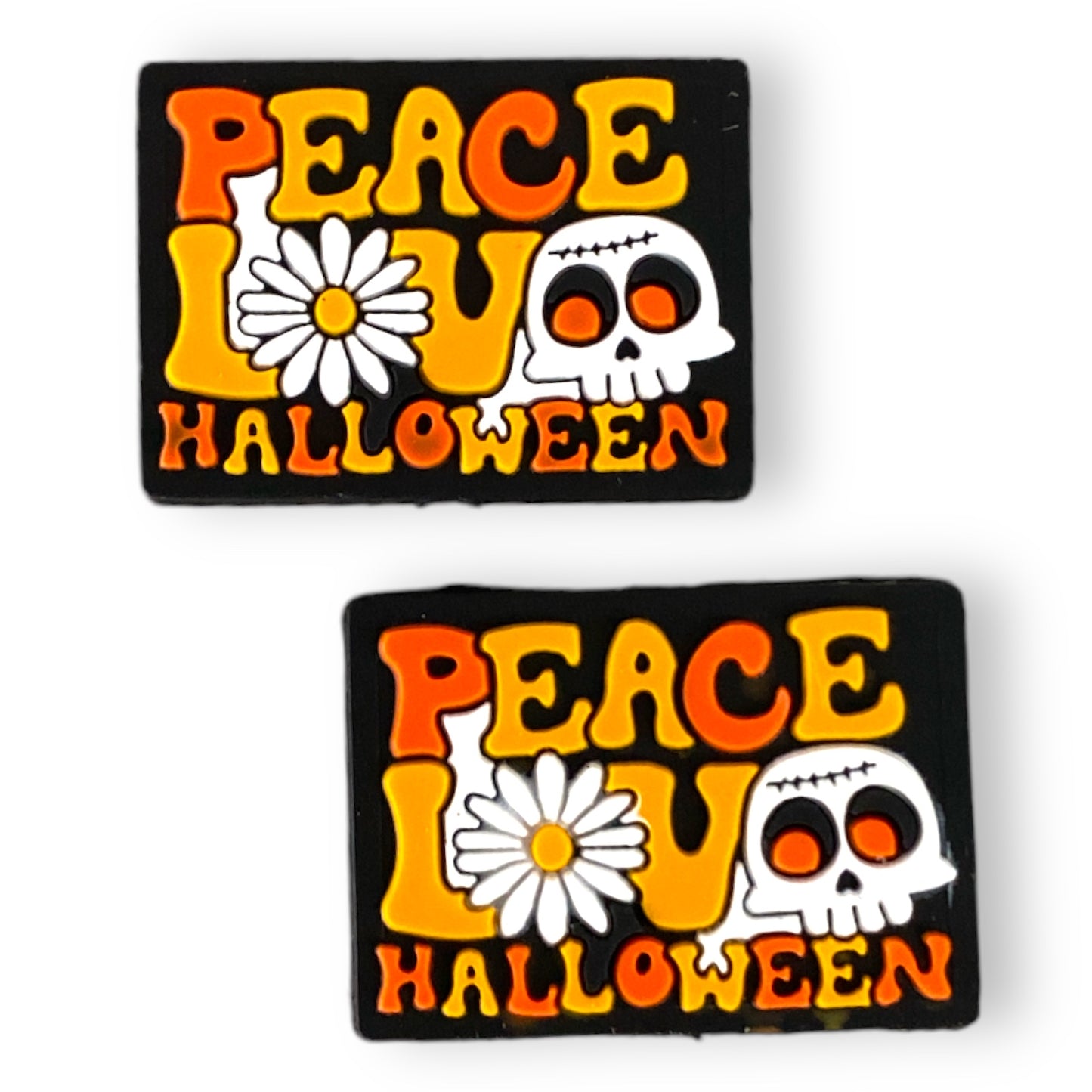h983- Peace Love Halloween Silicone Focal Bead (1 Count) 5397