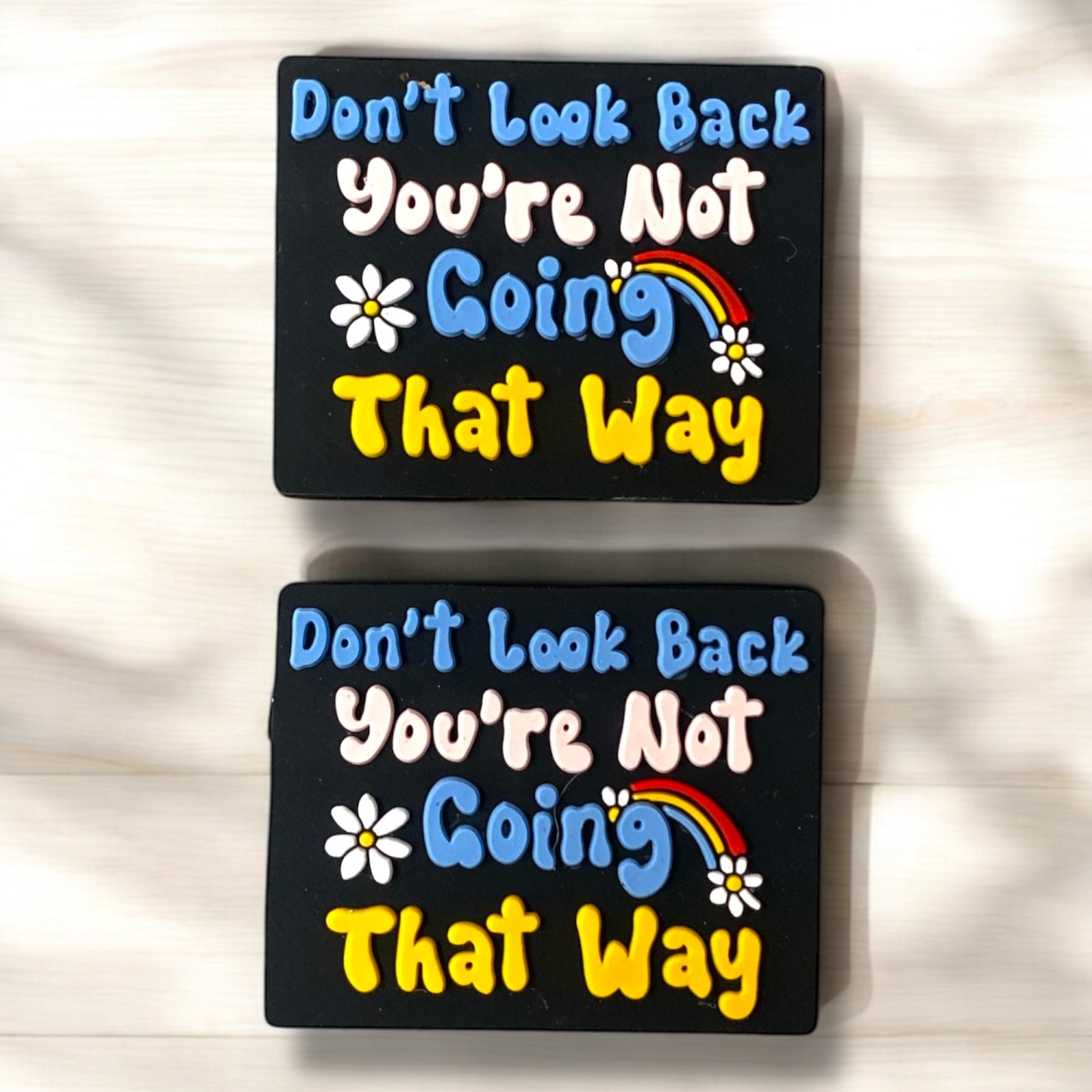 e569 - "Don't Look Back... ” Silicone Focal Bead (1 Count)