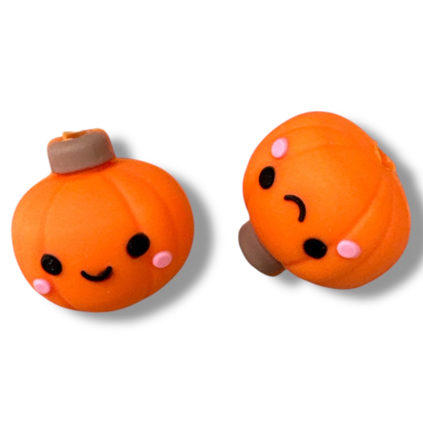 h826- "3D Happy Pumpkin" Silicone Focal Bead