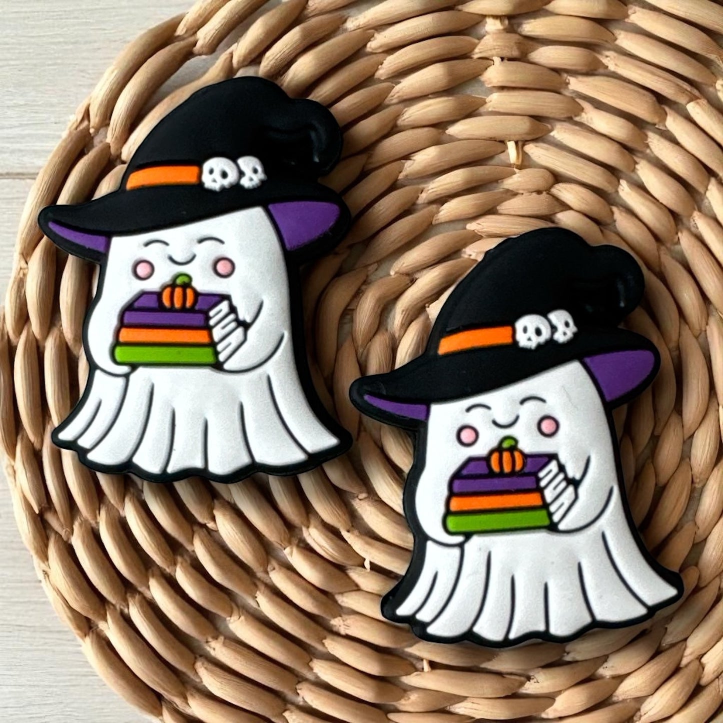 h952- "Book Ghost" Silicone Focal Bead