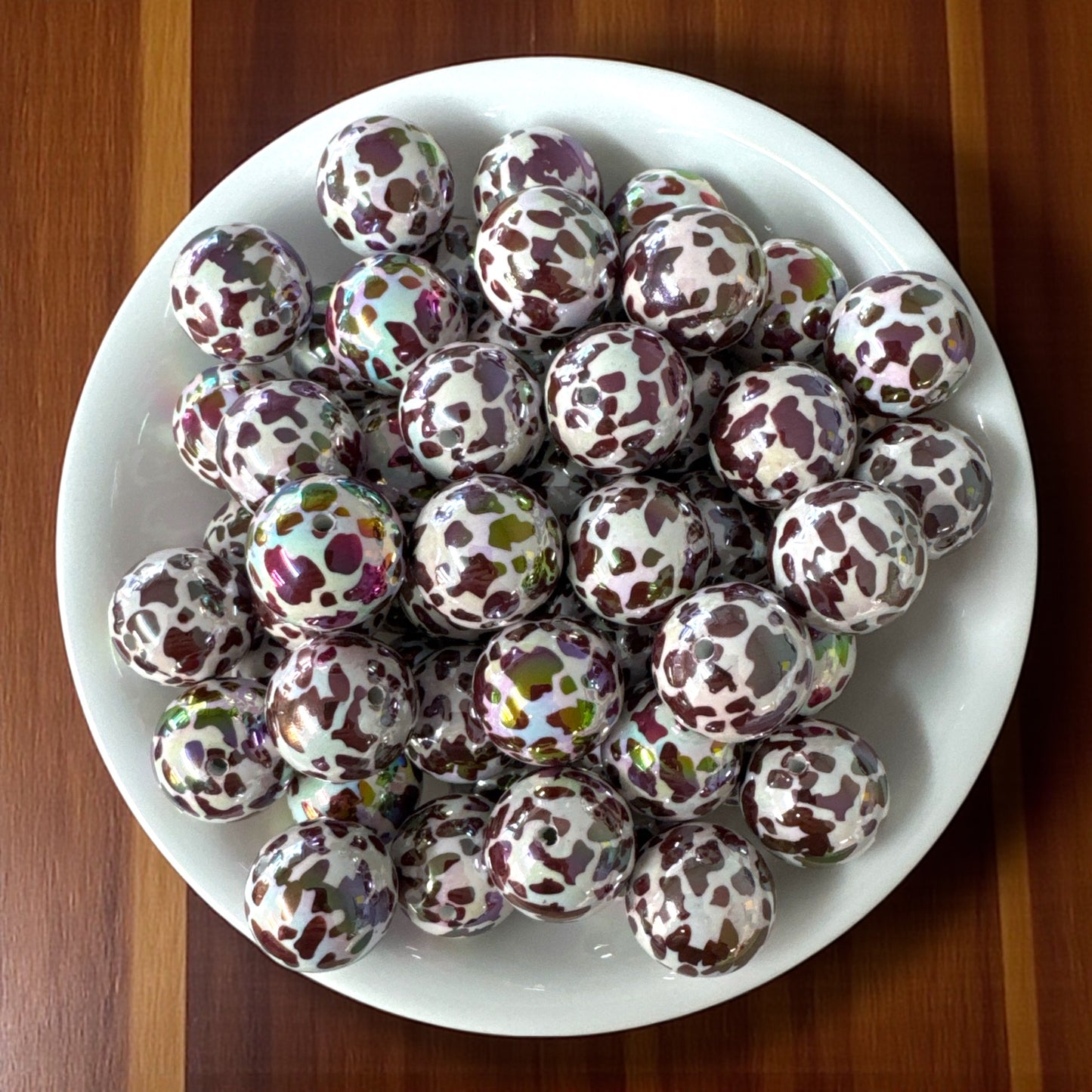 #946- 20mm Brown & White Opal Cow Acrylic Beads (1 Count)