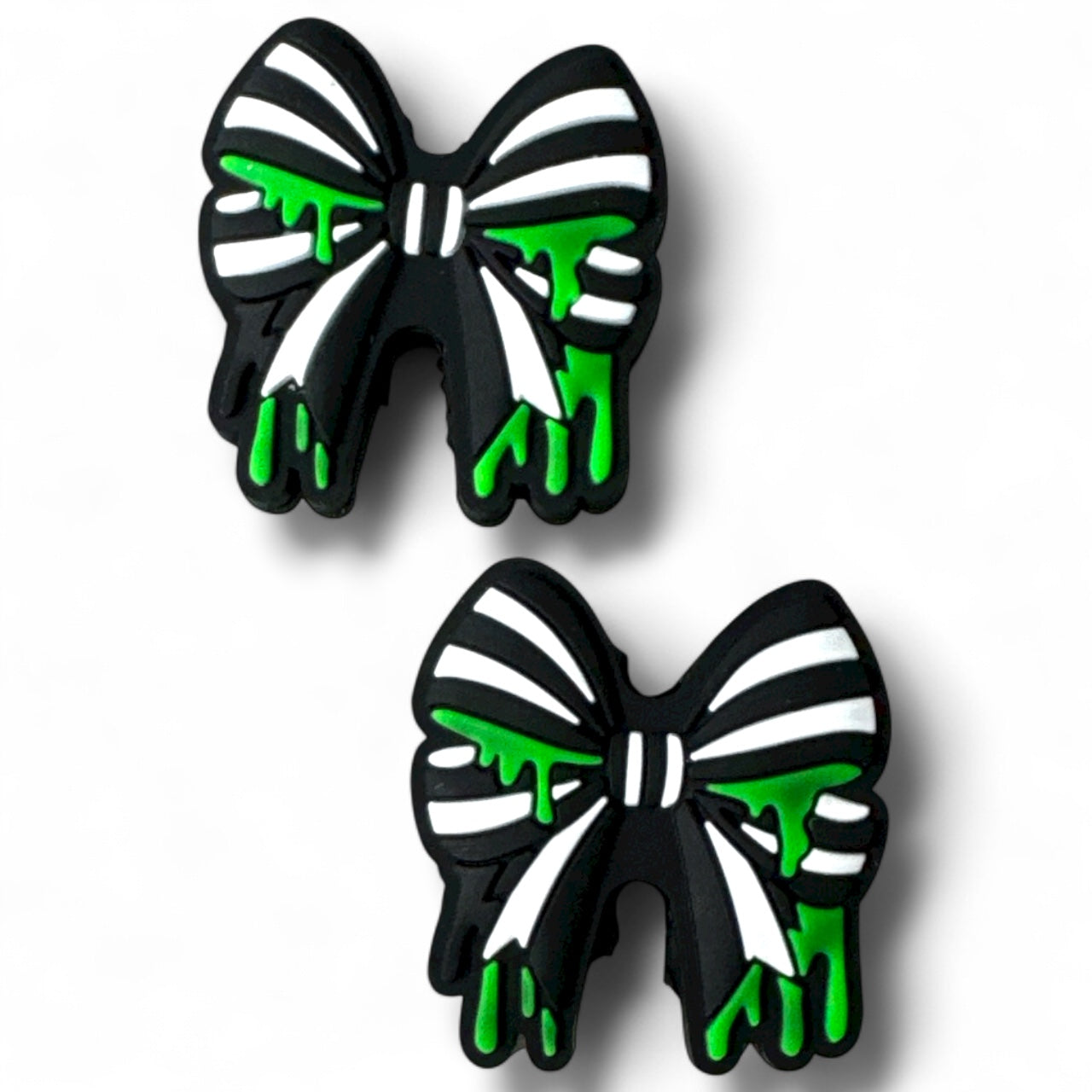 h1057- "Bettlejuice Inspired Bow" Silicone Focal Bead