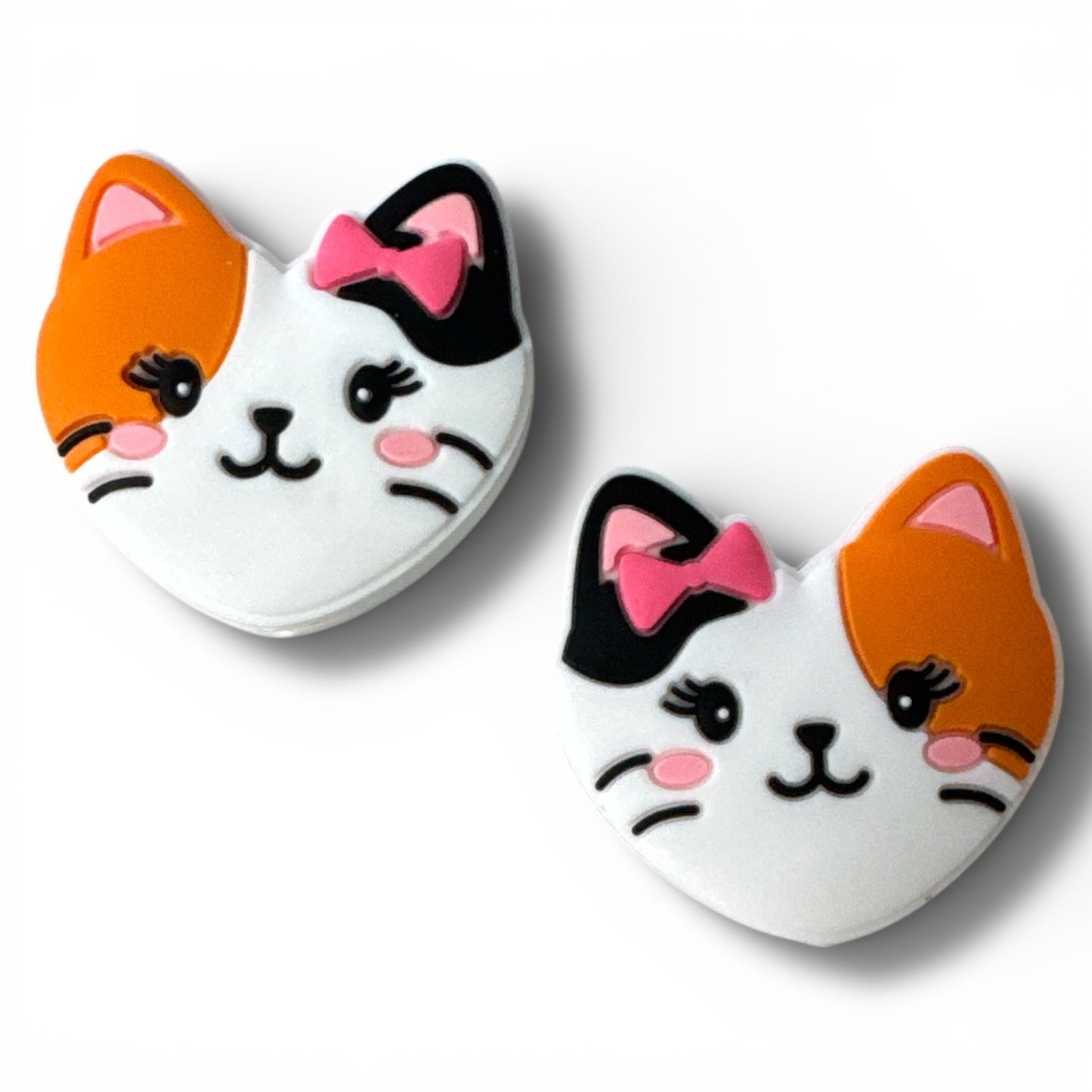 X066- “Cat” SSilicone Focal Bead for DIY Crafts (1 Count)
