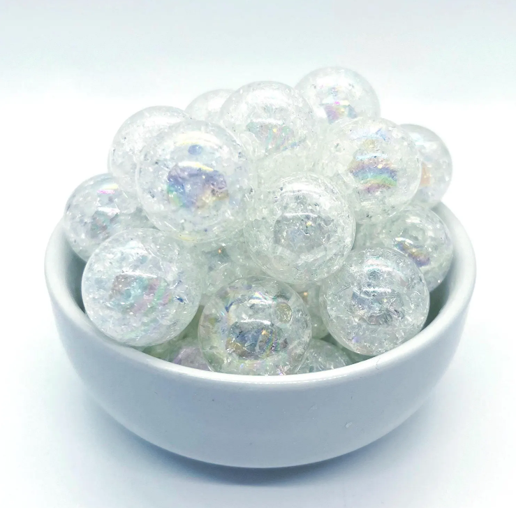 #616 - 20mm White "Crackle" Acrylic Beads (1 Count)