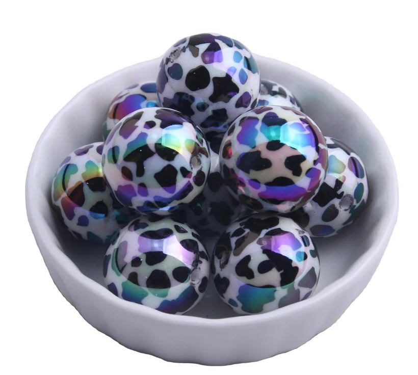 #902 - Opal Cow Acrylic Beads (1 Count)