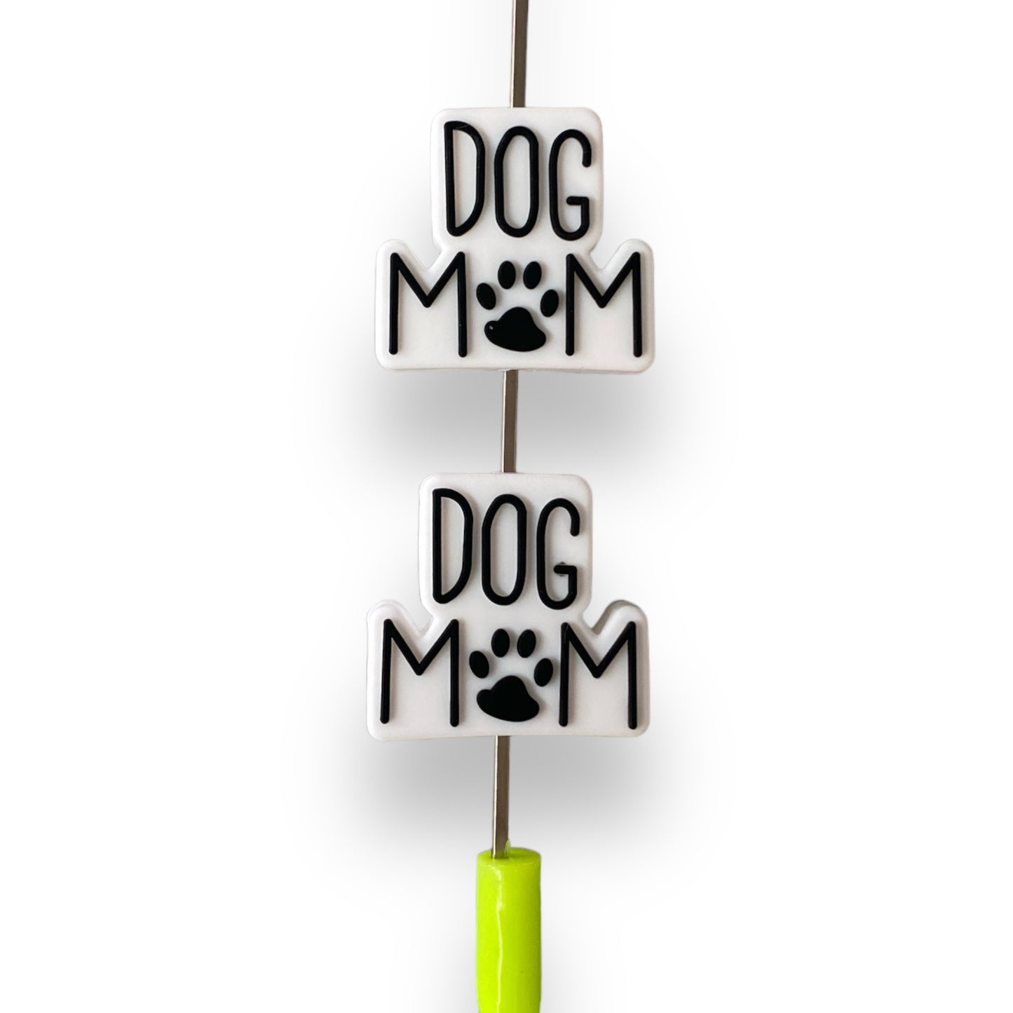 X287 - “Dog Mom” Silicone (1 Count) Focal Bead