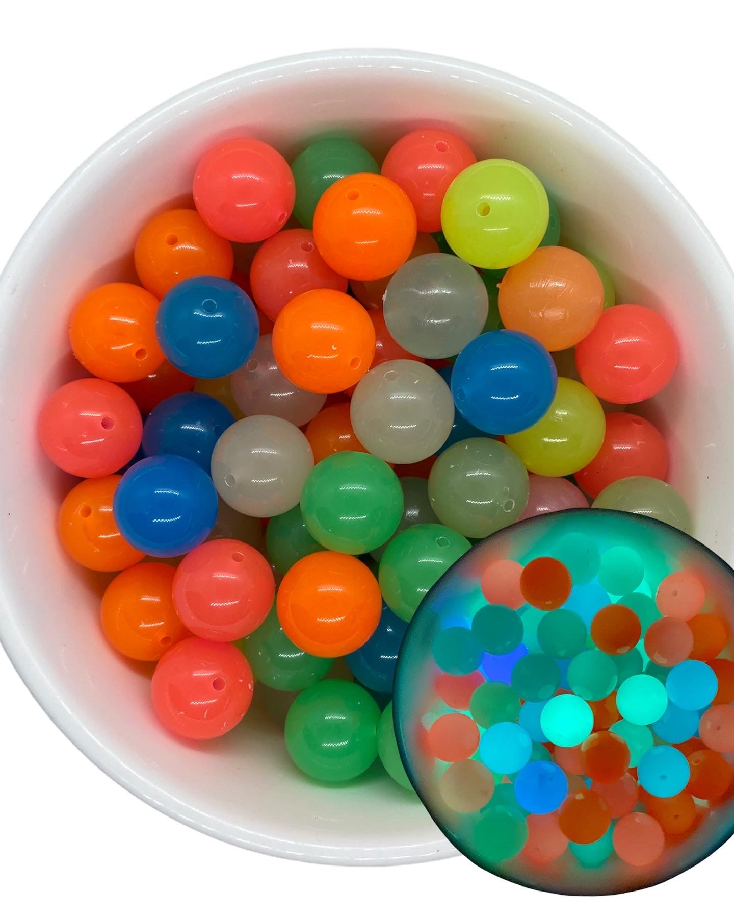 K- 533- 20mm Mixes GLOW IN THE DARK Acrylic (100 Count)