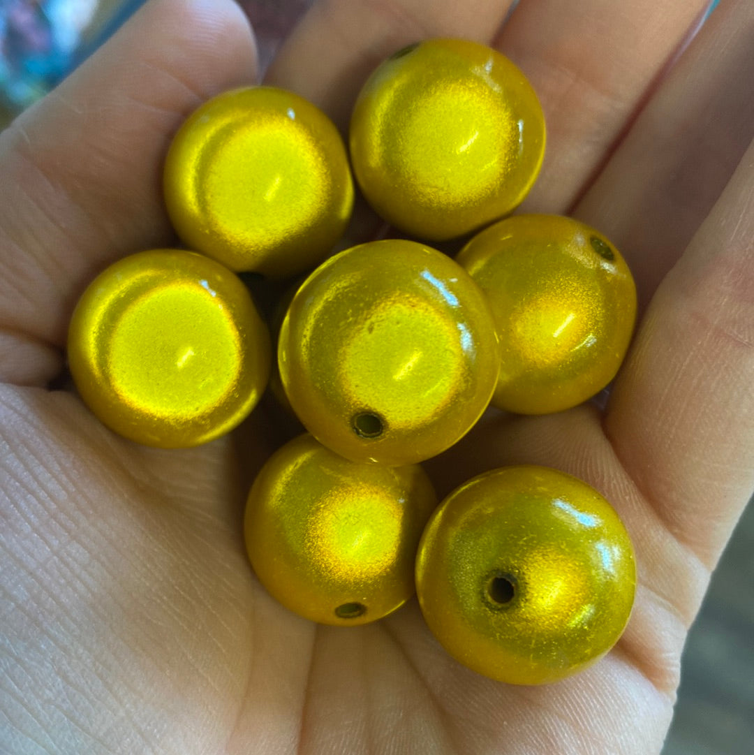#878 - 20mm Yellow Miracle Acrylic Beads (1 Count)
