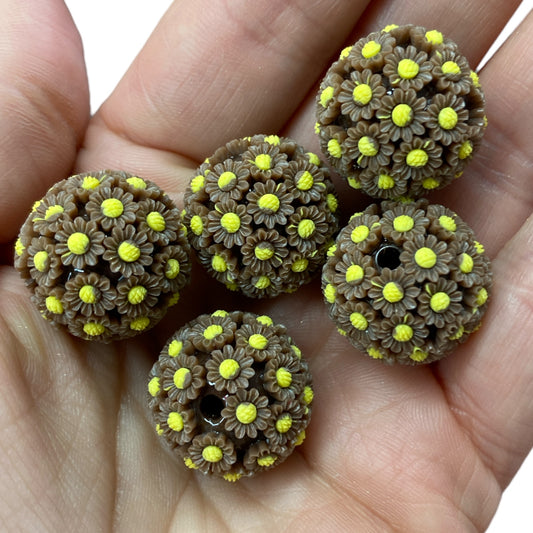 #1257 - 20mm "Brown Daisy" Beads (Set of 5)