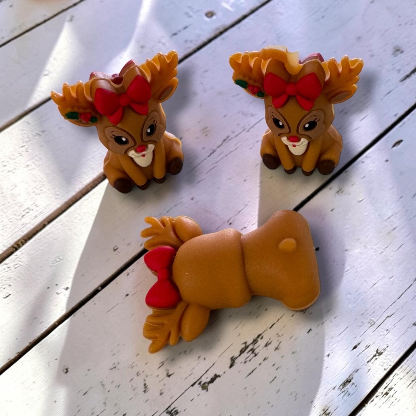 h1019- "Reindeer 3D" Silicone Focal Bead for DIY Crafts (1 Count)