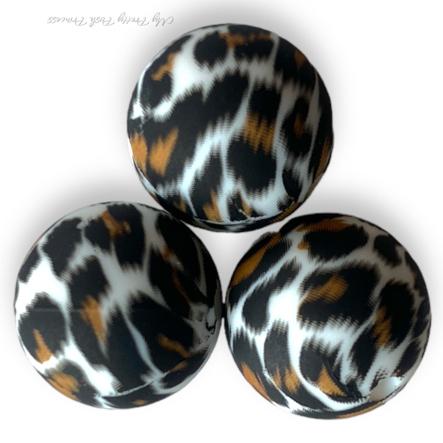 #728 - 15mm Silicone Beads