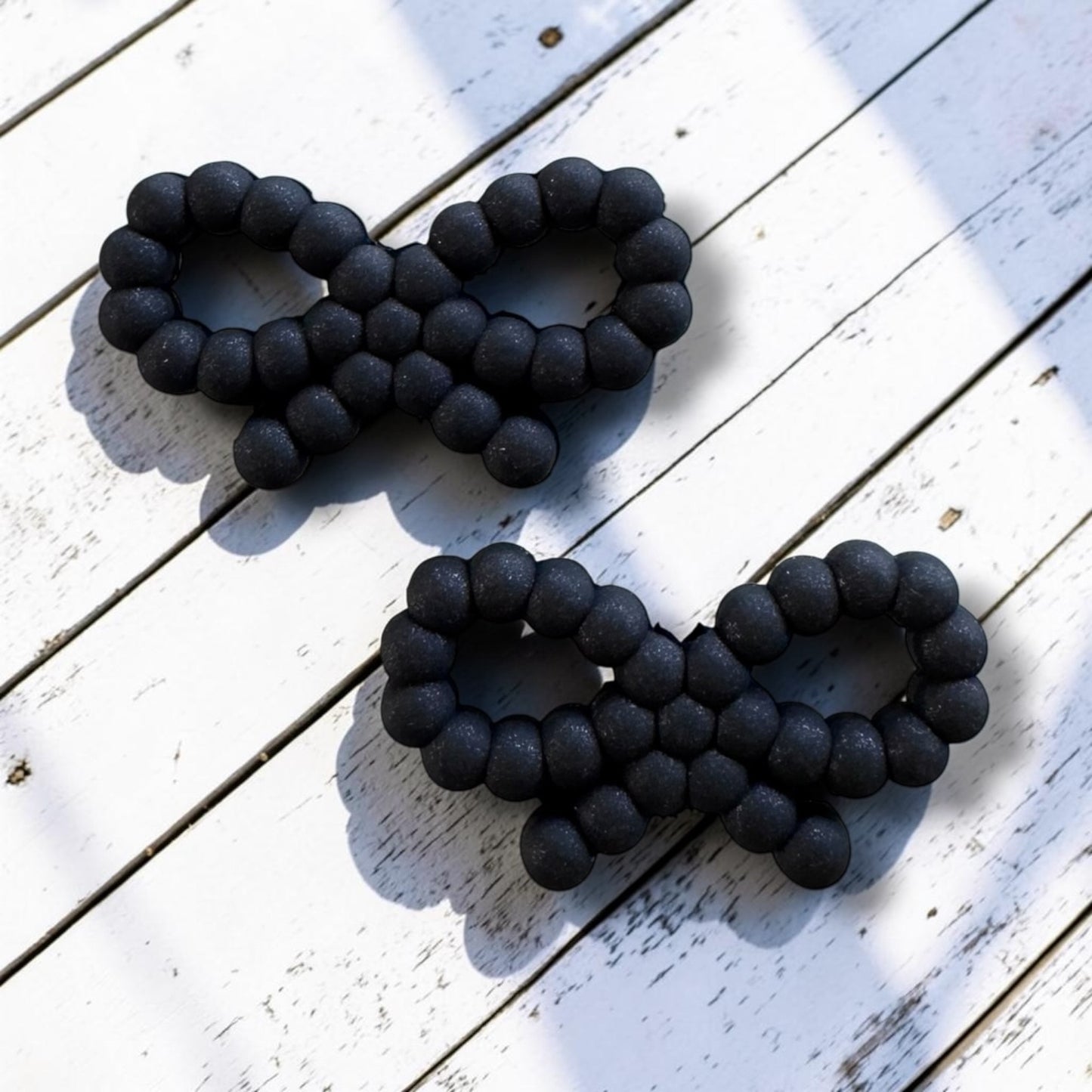 h1058- "Black Bow" Silicone Focal Bead for DIY Crafts (1 Count)