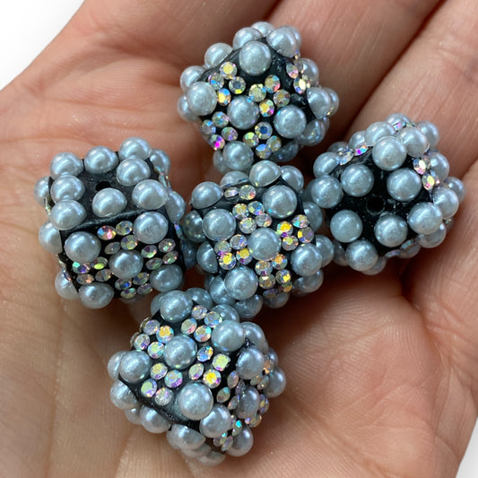 #1190 - 14mm "Gray Pearl Bling Cubes" Beads (Set of 5)