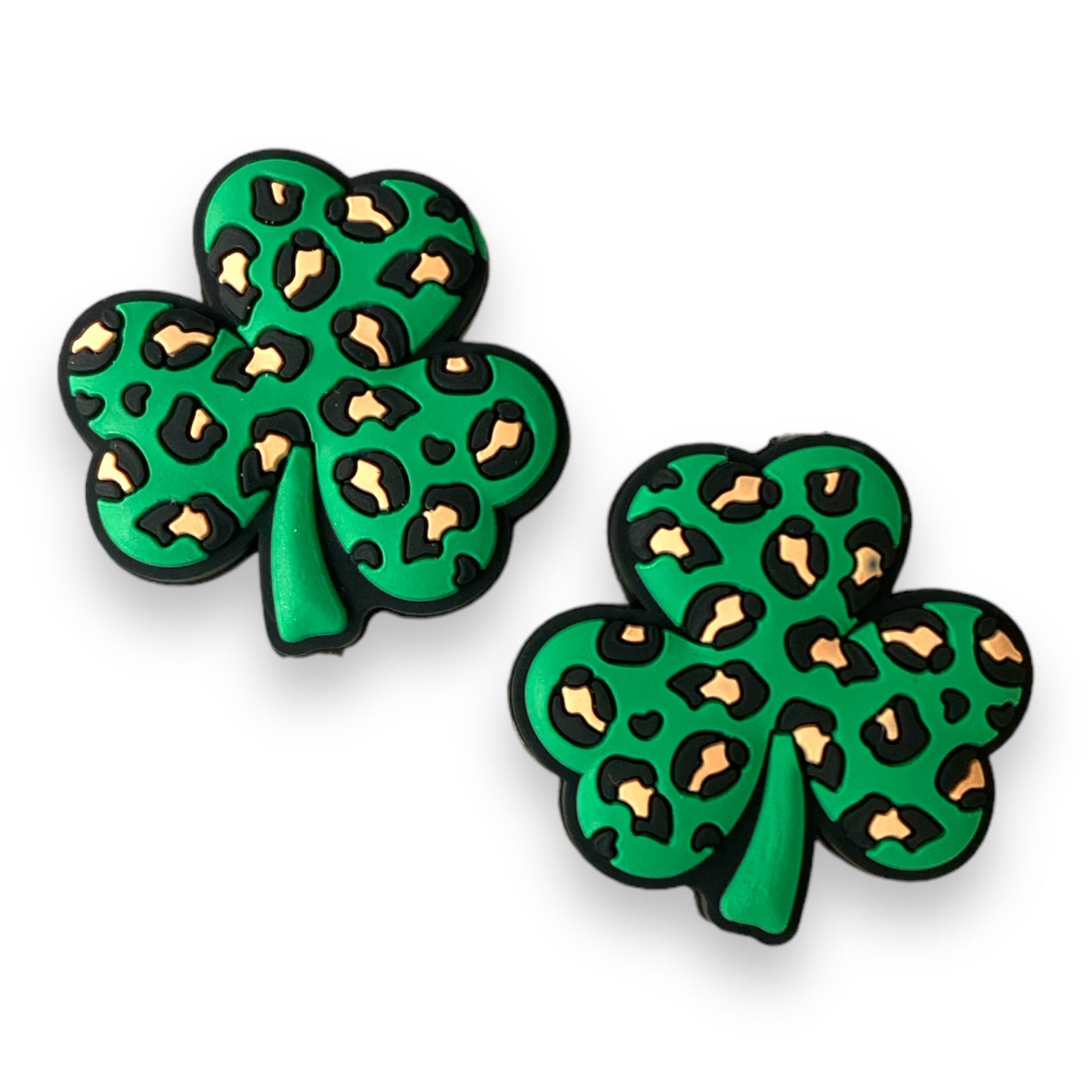 h837 - “Leopard Shamrock” Silicone Focal Bead (1 Count)