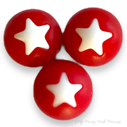 T186 - 15mm Red & White Star Silicone Beads