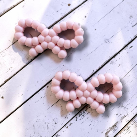 h1059- "Light Pink Bow" Silicone Focal Bead for DIY Crafts (1 Count)