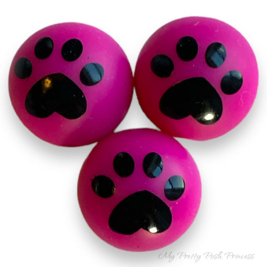 T26- 15mm “Pink Paw” Double Sided Silicone Beads