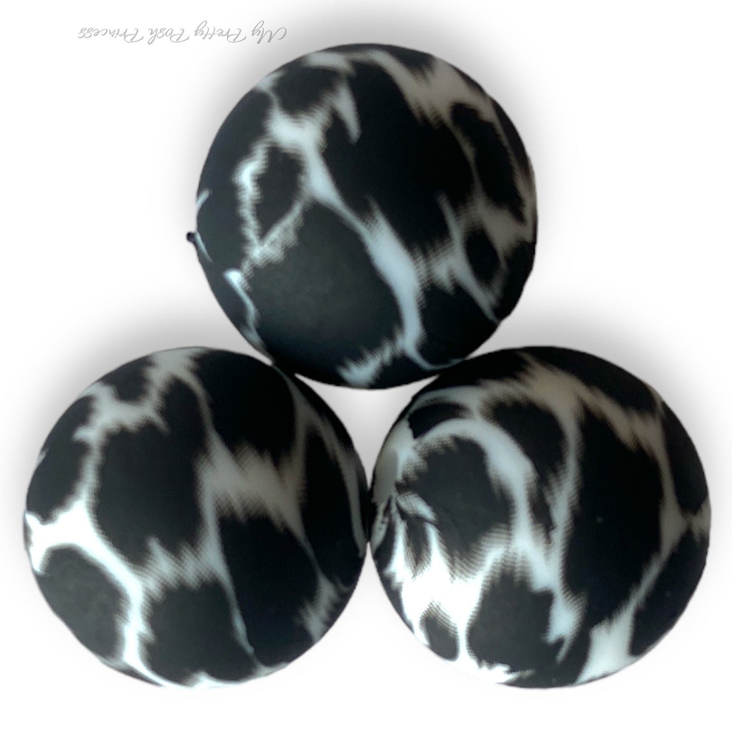 #729 - 15mm Silicone Beads