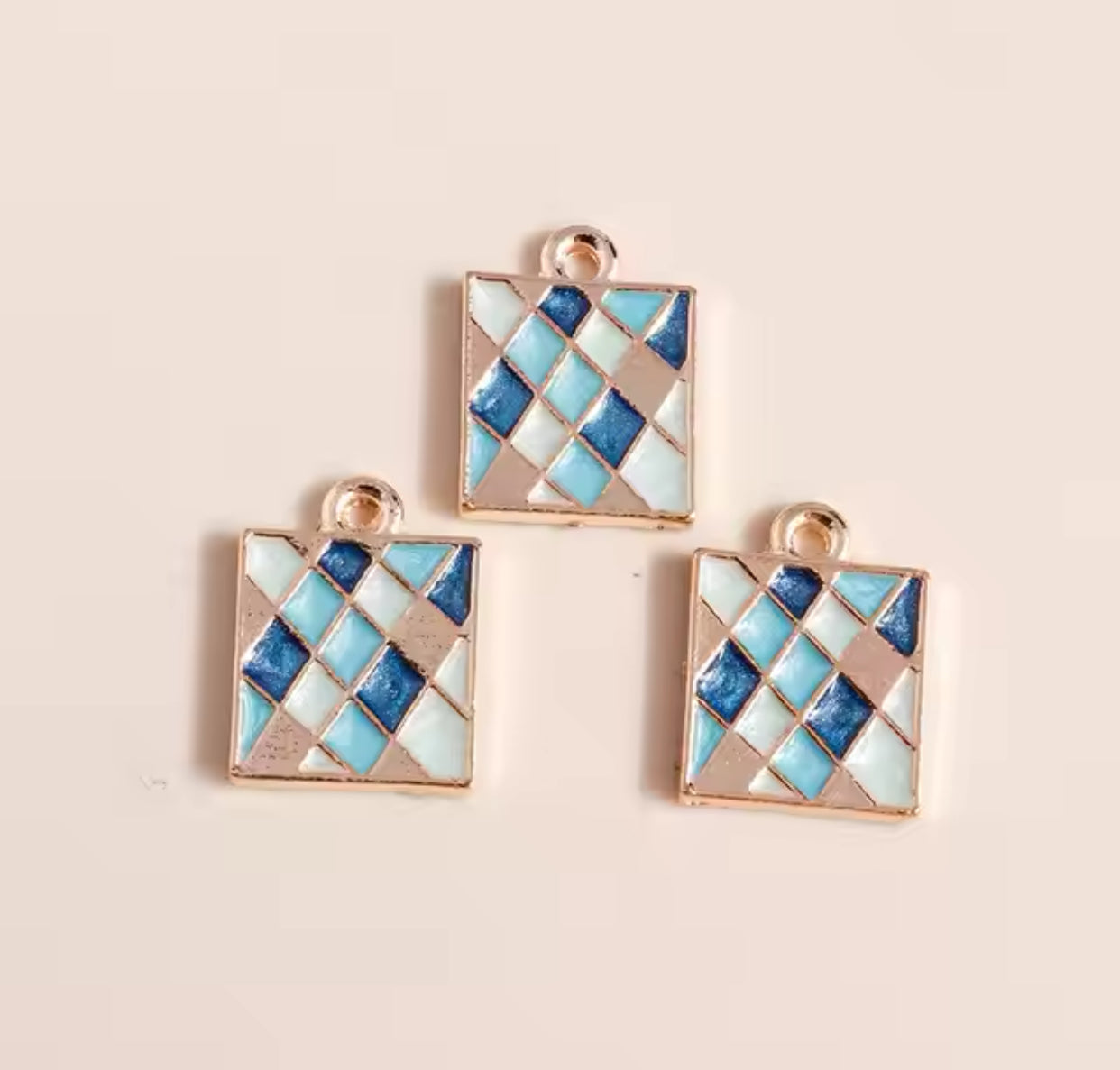 Q-A70- Blue Mosaic Small Charm (1 Count)